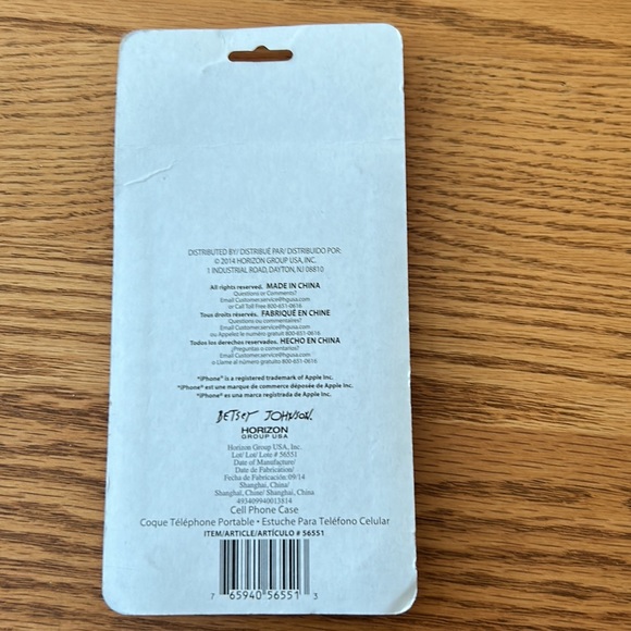 iPhone case 4 & 4S1 new in packaging - Picture 2 of 4